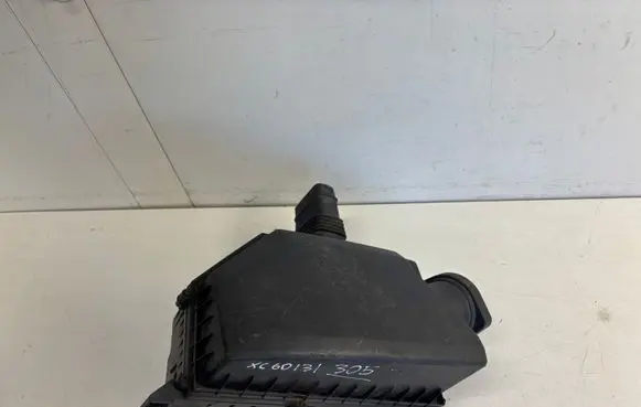 Volvo XC60 Air filter box 3502729 72102648