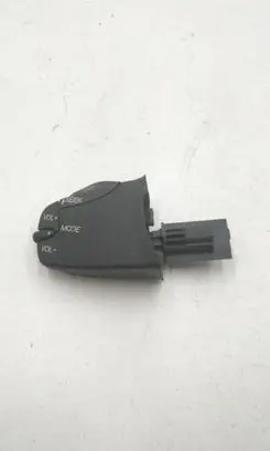 Steering wheel buttons/switches