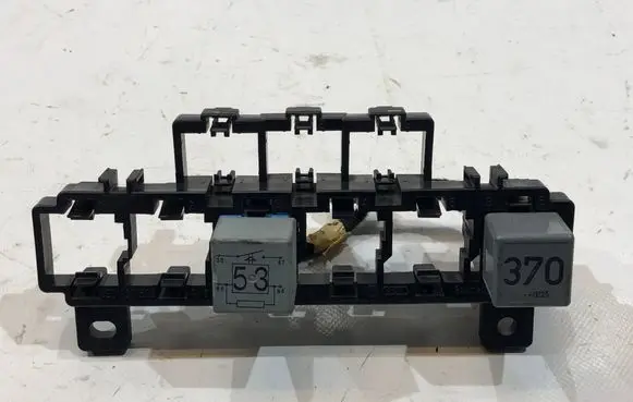 Audi A4 S4 B6 8E 8H Fuse box set 8E0937503