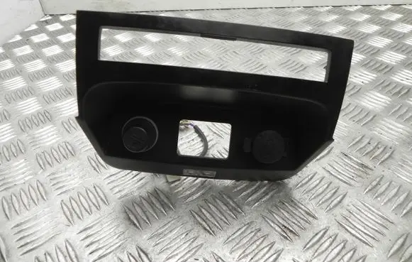 KIA Sorento EUR ISO radio connector 847302P000