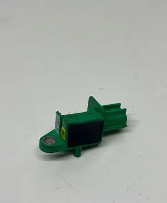 Volkswagen Touran I Airbag deployment crash/impact sensor 5M0909606A 5WK43658
