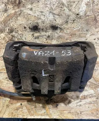 Lexus RX 450H Front brake caliper 