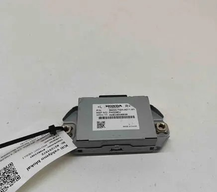 Honda Civic X Other devices 39200TGHA011M1