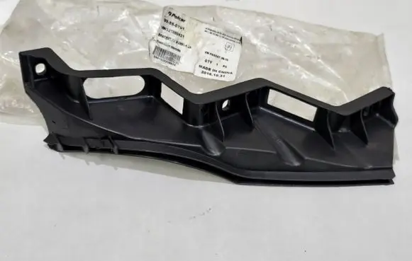 Volkswagen PASSAT B6 Front bumper mounting bracket 95550791POLCAR