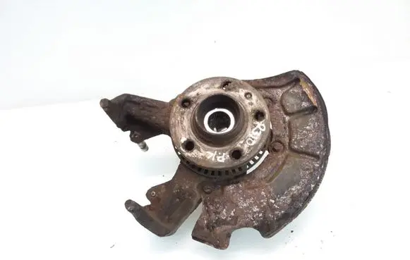 Volkswagen New Beetle Front wheel hub spindle knuckle