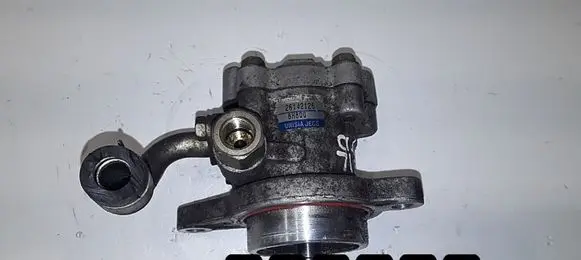 Nissan X-Trail T30 Power steering pump 8H800