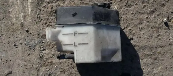 KIA Rio Coolant expansion tank/reservoir