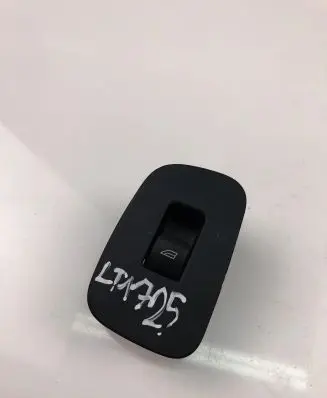 Volvo XC60 Electric window control switch 31433408