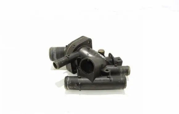 Volvo S40, V40 Thermostat housing 8200065390