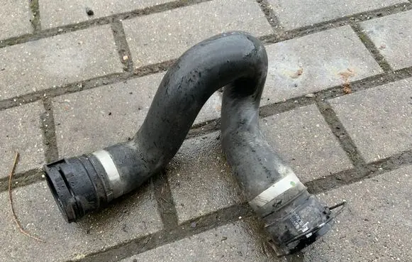 Audi A6 S6 C7 4G Engine coolant pipe/hose 4G0122101BC