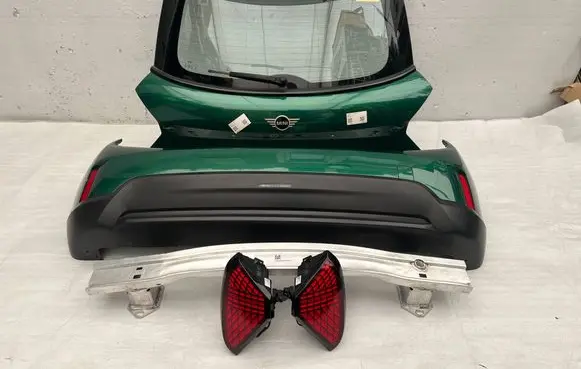 Mini F65 Truck tailgate 