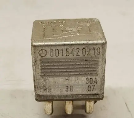 Mercedes-Benz S W126 Other relay 0015420219