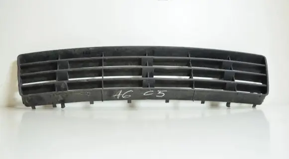Audi A6 S6 C5 4B Front bumper lower grill 4B0807683F