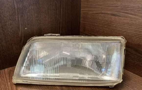 Peugeot Boxer Headlight/headlamp 35690748