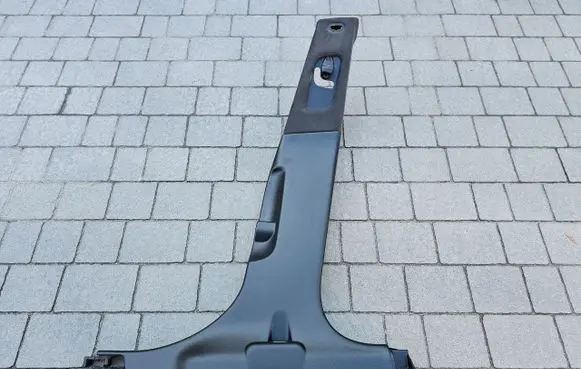 Maserati Quattroporte (D)pillar trim (top) 