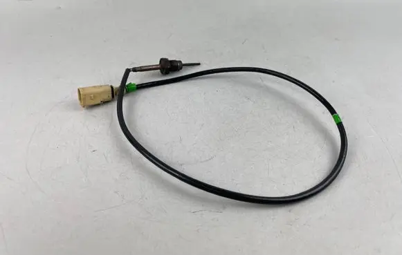 Skoda Superb B8 (3V) Exhaust gas temperature sensor 04L906088AD