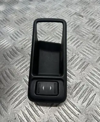 Ford Focus Electric window control switch 3M51226A36AEW