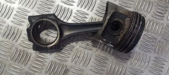 Audi 80 90 B3 Piston with connecting rod