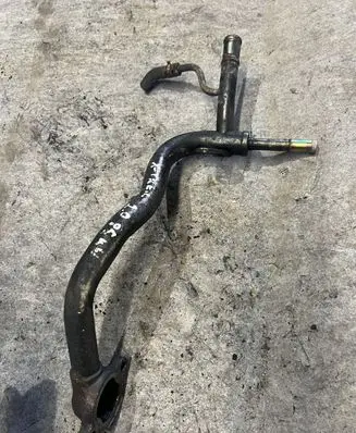Nissan X-Trail T30 Engine coolant pipe/hose