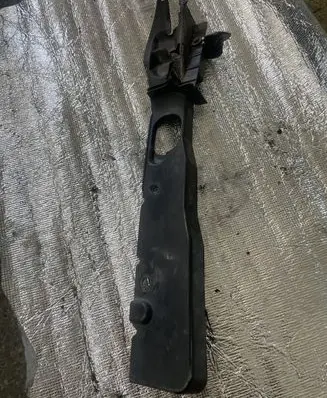 Ford Focus Fender end trim 4M51A02476A