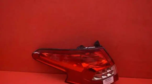 Citroen C5 Rear/tail lights X8X-13405-AX