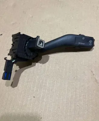 Volkswagen Touran I Wiper control stalk 1K0953519A