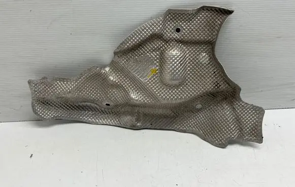 Porsche Cayenne (9Y0 9Y3) Exhaust heat shield 4M039930C