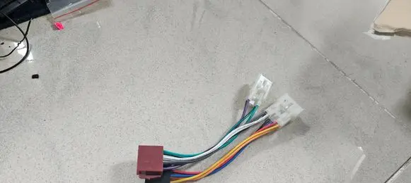 Toyota Auris 150 Sound system wiring loom ISOEURO EUROISO