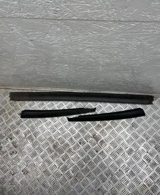 Land Rover Freelander Tailgate/trunk upper cover trim DCD102520PMD