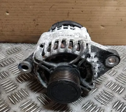 Alfa Romeo Giulietta Generator/alternator 51884886