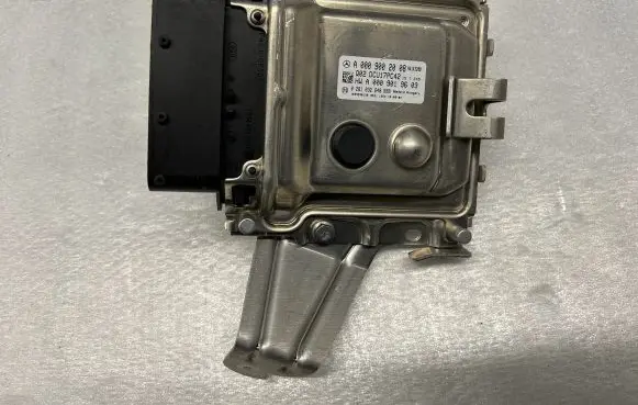 Mercedes-Benz C W205 Adblue control unit A0009002008