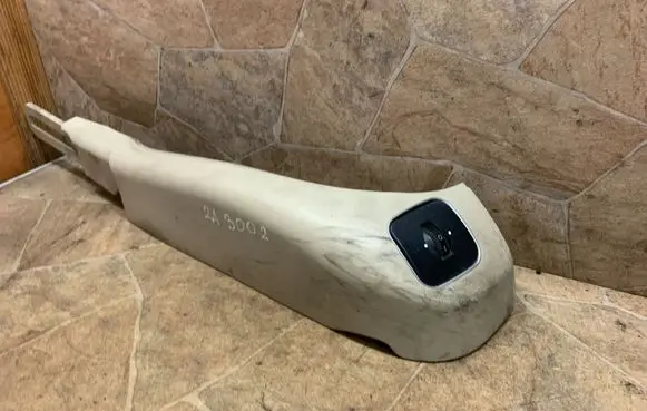 Mercedes-Benz SL R230 Front door seat control surround trim A2309180830
