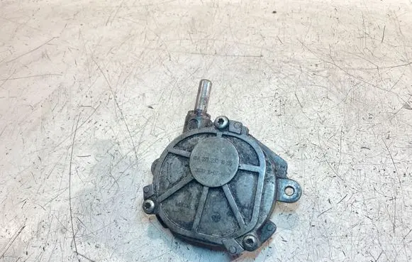 Mercedes-Benz C W204 Vacuum pump A2712301665 2070100719B
