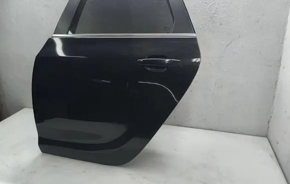 Opel Astra J Rear door 