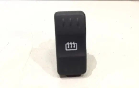 Dacia Logan I Windscreen/window heater switch 399387