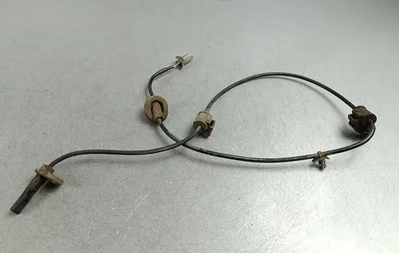 Subaru Outback (BS) ABS brake wheel speed sensor 27540AL000