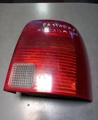 Volkswagen PASSAT B5 Rear/tail lights 3B9945112F