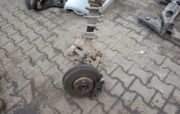 Volkswagen Eos Front wheel hub spindle knuckle