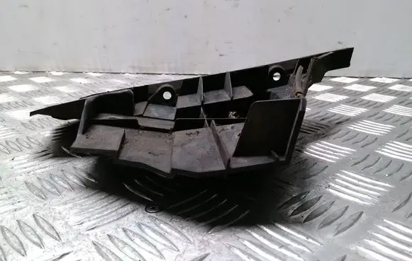 Volvo S80 Front bumper mounting bracket 30796422
