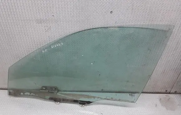 Toyota Avensis T220 Front door window glass four-door