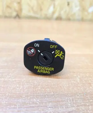 Volvo XC60 Passenger airbag on/off switch 31318268 22060A1003