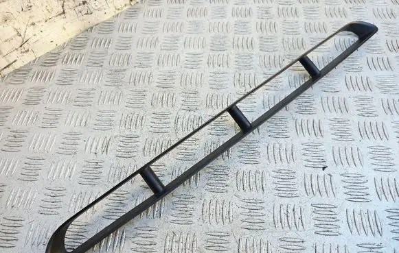Front bumper lower grill