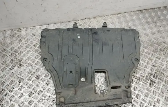 Mazda CX-7 Engine splash shield/under tray