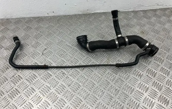 BMW 1 E81 E87 Engine coolant pipe/hose 1708278