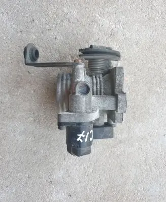 Renault Scenic I Throttle valve