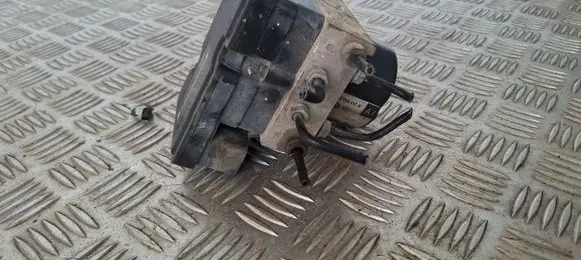 Volkswagen Caddy ABS Pump 1K0614117H
