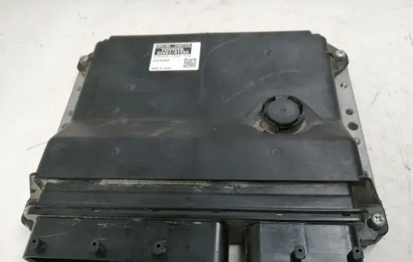 Toyota Prius (XW30) Engine control unit/module 8966147280 2753007394