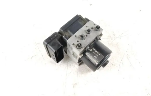 Volkswagen Transporter - Caravelle T5 ABS Pump 7E0907379F 7E0614517B