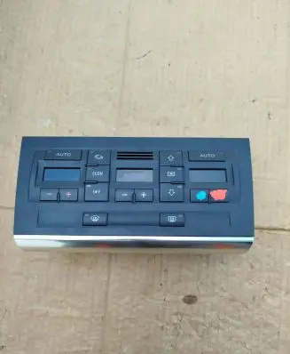 Audi A4 S4 B7 8E 8H Climate control unit 8E0820043BJ