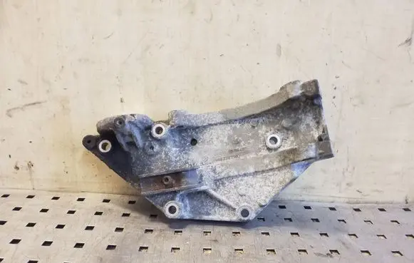 Ford Galaxy Generator/alternator bracket 9682367380